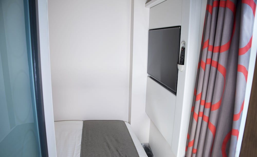 Point A Hotel - Westminster, London Double Room 14