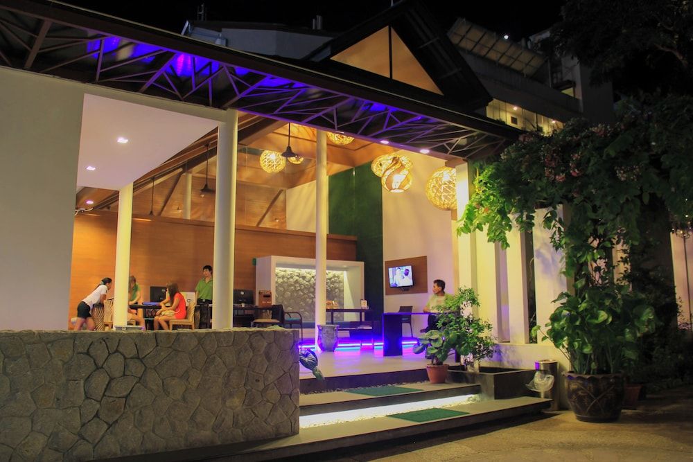 undefined The Viridian Resort 4