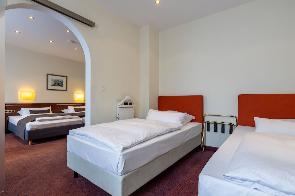 undefined Trip Inn Hotel Esplanade 3