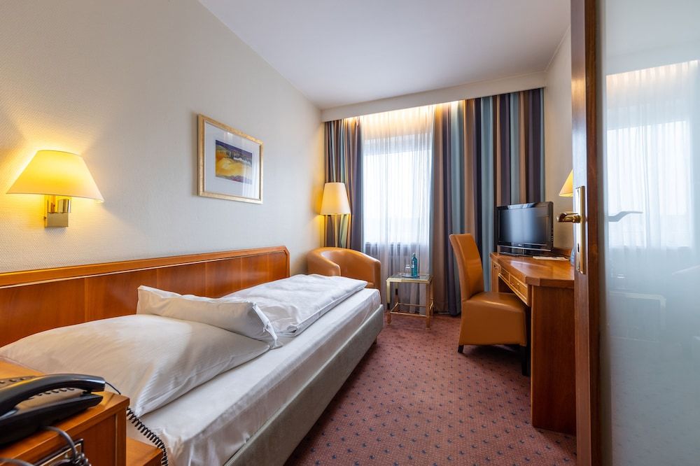 undefined Trip Inn Hotel Esplanade 7