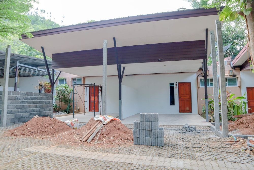 undefined OYO 943 Siva Buri 5