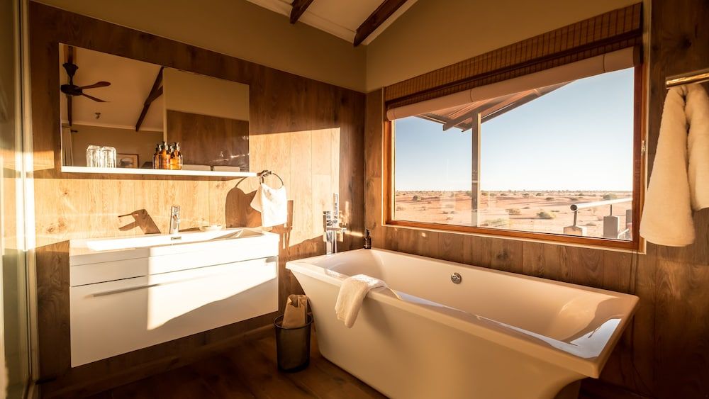 Bagatelle Kalahari Game Ranch Dune Exclusive Chalet 9