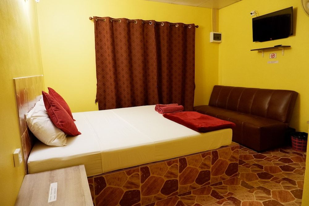 Airport Overnight Hotel Overnight Fan Room 3