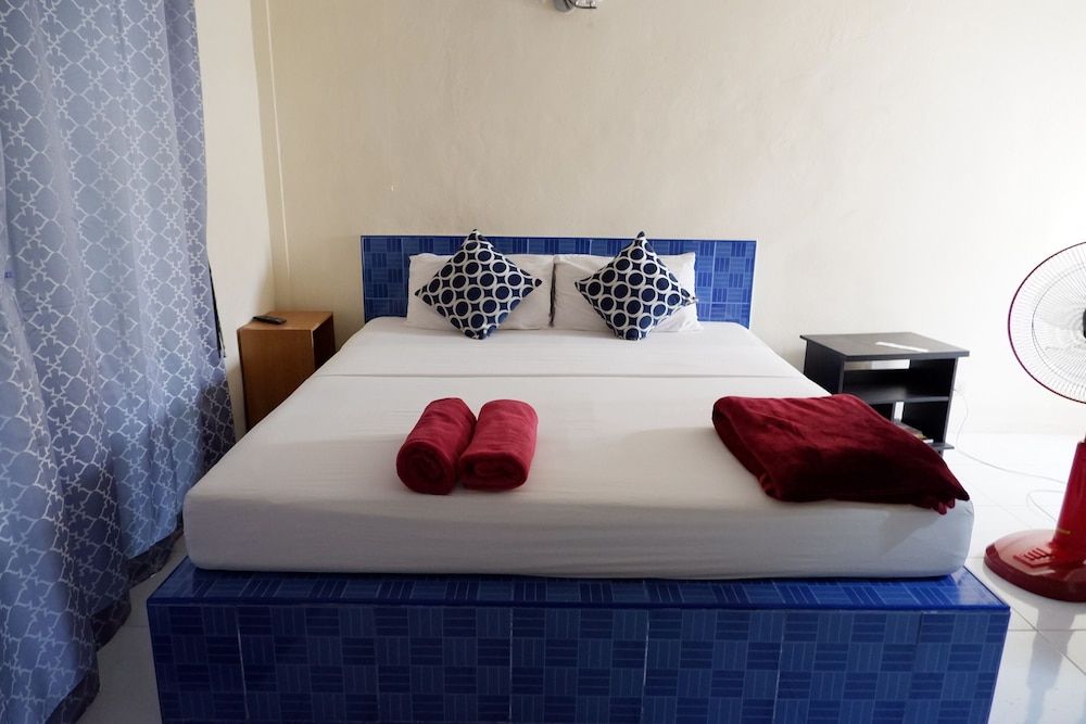 Airport Overnight Hotel Overnight Fan Room 2