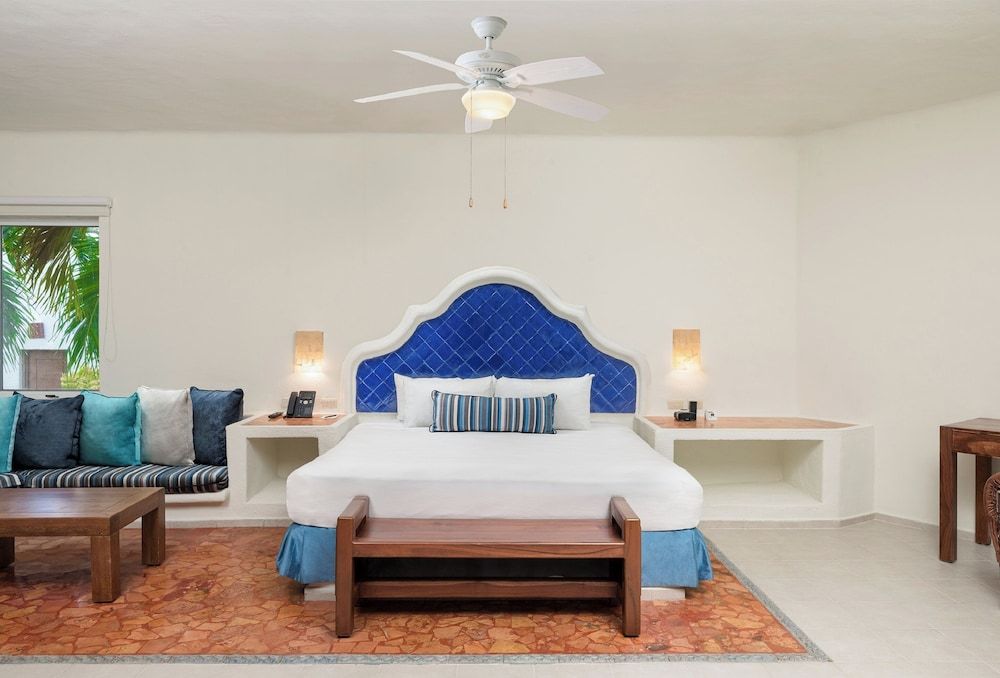 Master Suite with Plunge Pool