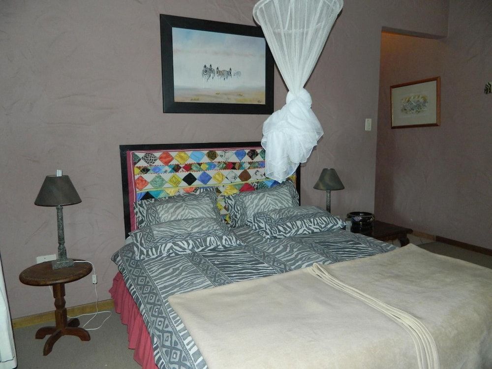 Corona Guest Farm Standard Room 6