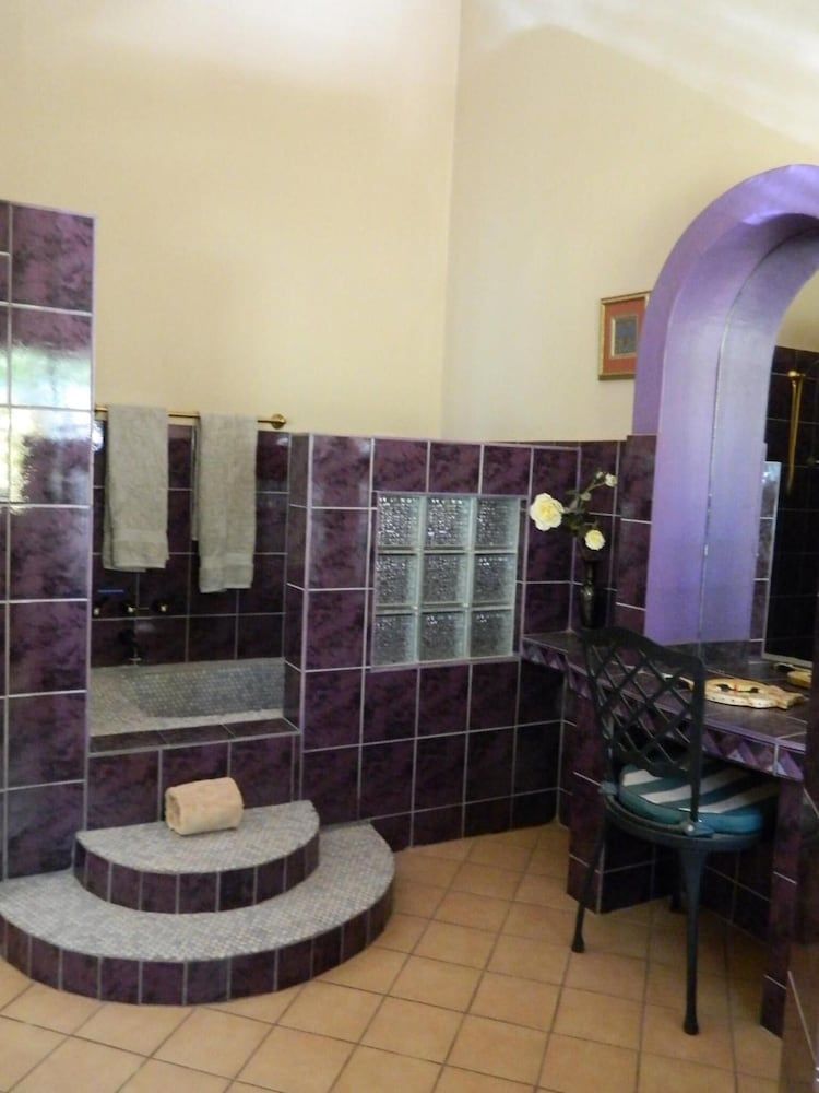 Corona Guest Farm Family Room 2