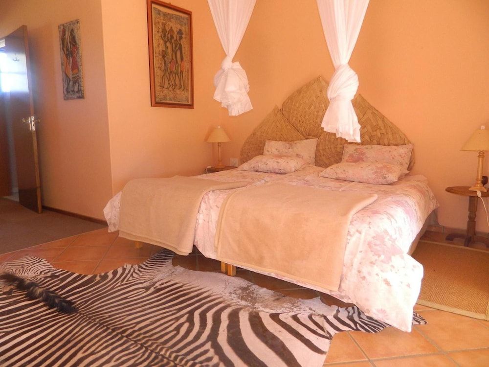 Corona Guest Farm Standard Room 3