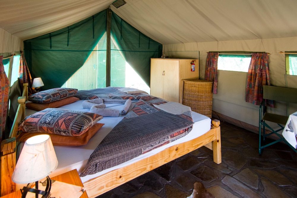Etusis Lodge Luxury Tent