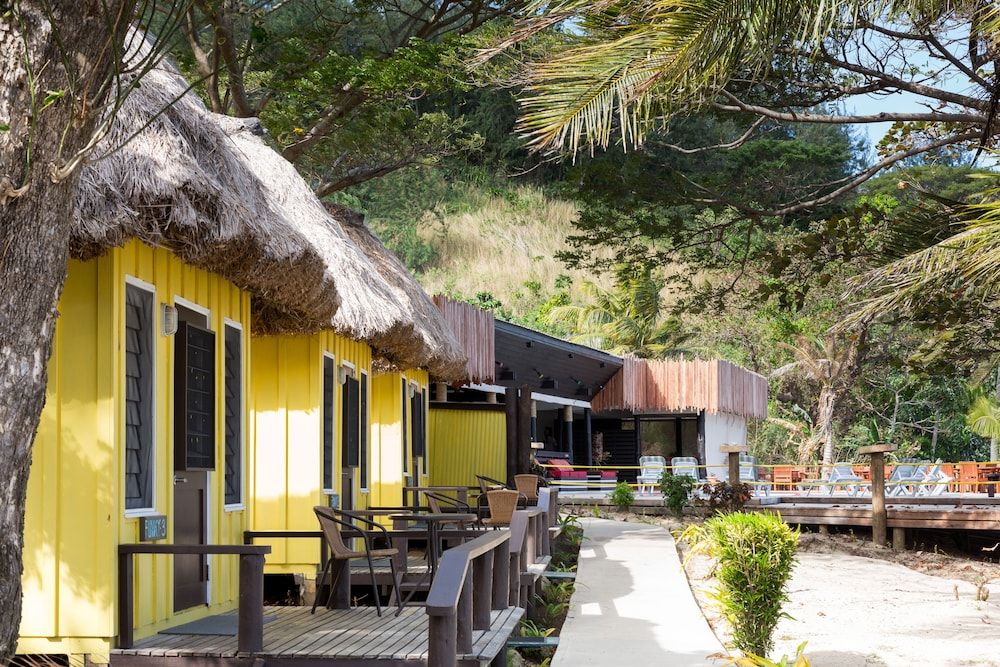 Funky Fish Beach & Surf Resort - Hostel Beach Front Island Bure 8