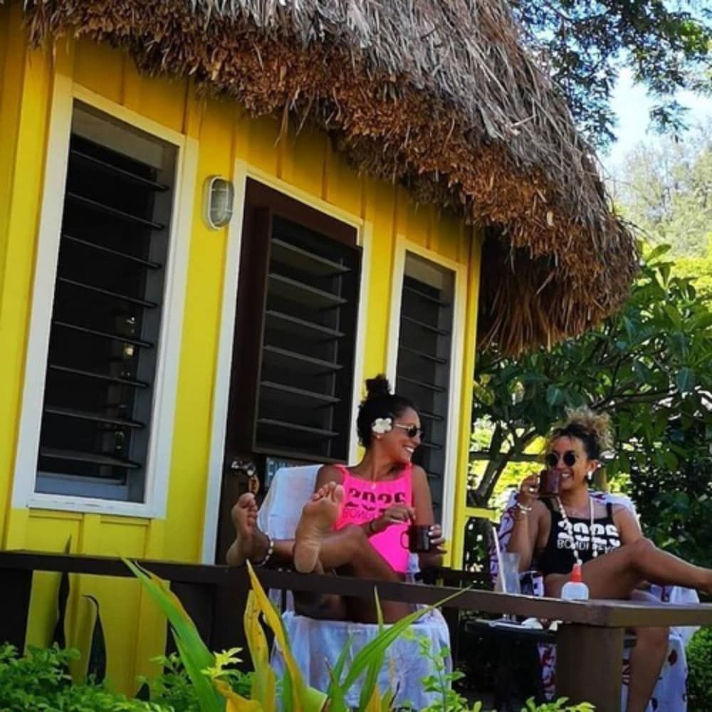 Funky Fish Beach & Surf Resort - Hostel Beach Front Island Bure 10