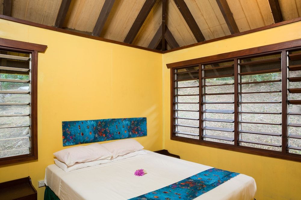 Funky Fish Beach & Surf Resort - Hostel Two Bedroom Beachfront Bure 3