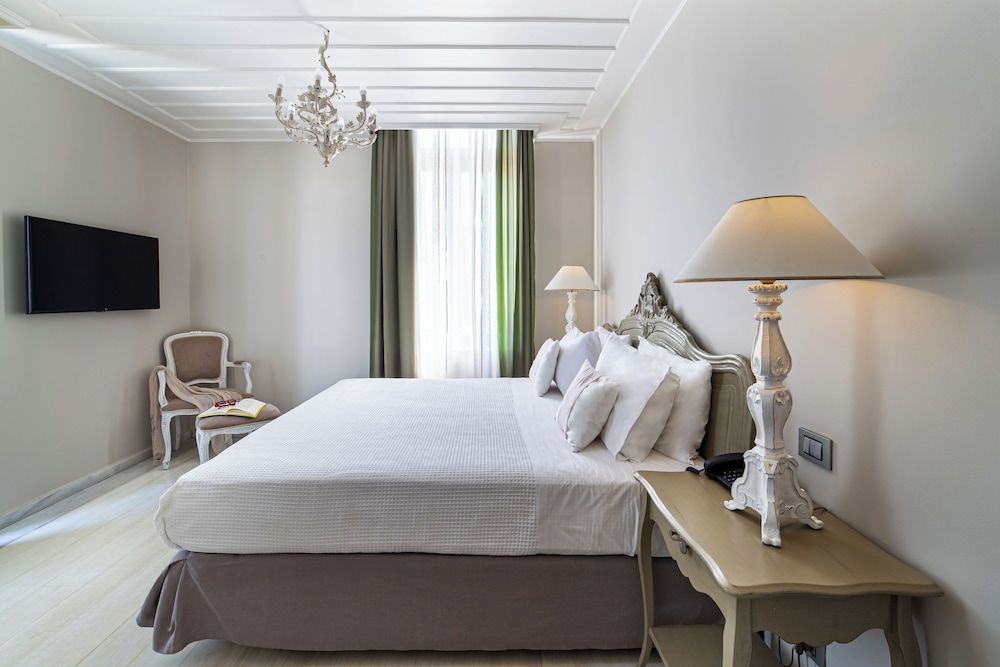 2 Bedroom Sea View Suite