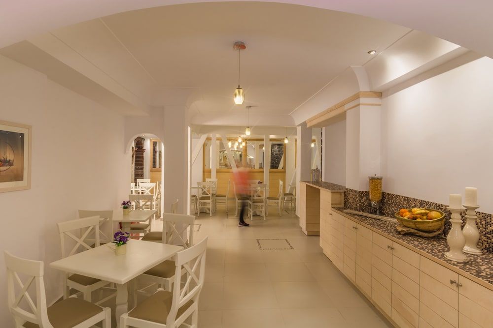 undefined Sunrise Hotel 5