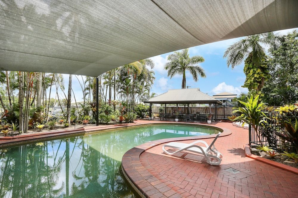 undefined Citysider Cairns 8