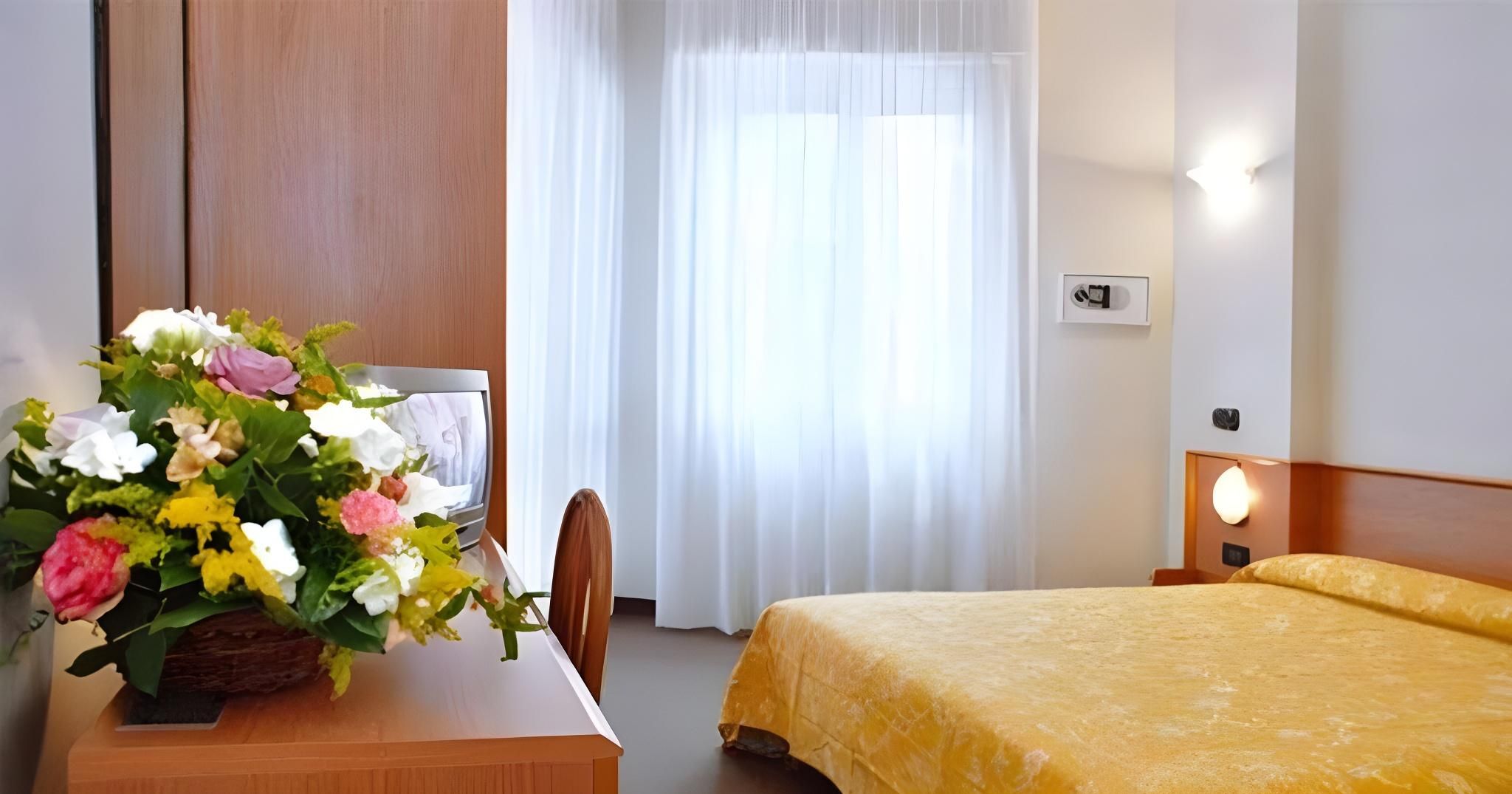 undefined Hotel Engadina 4