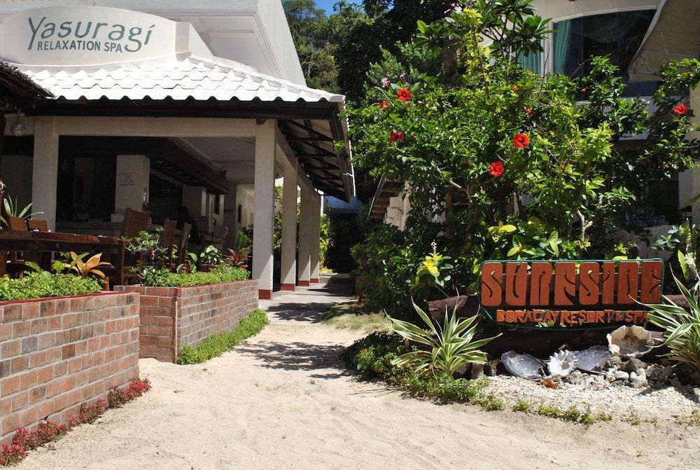 undefined Surfside Boracay Resort 10