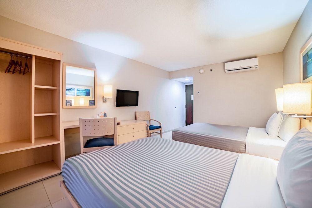 Room, 2 Double Beds