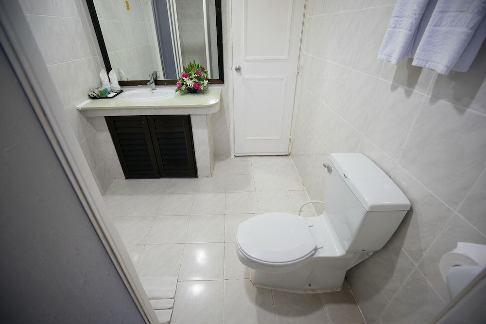 Aseania Resort Langkawi Deluxe Twin Room 8