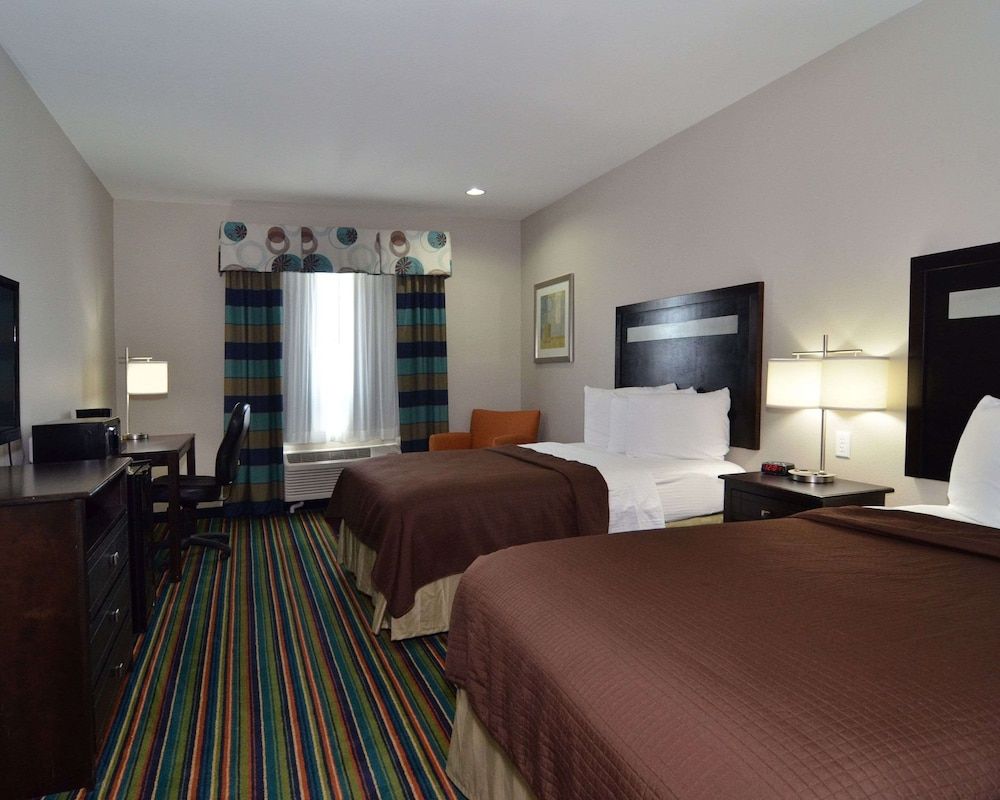 Standard Room, 2 Double Beds, Non Smoking