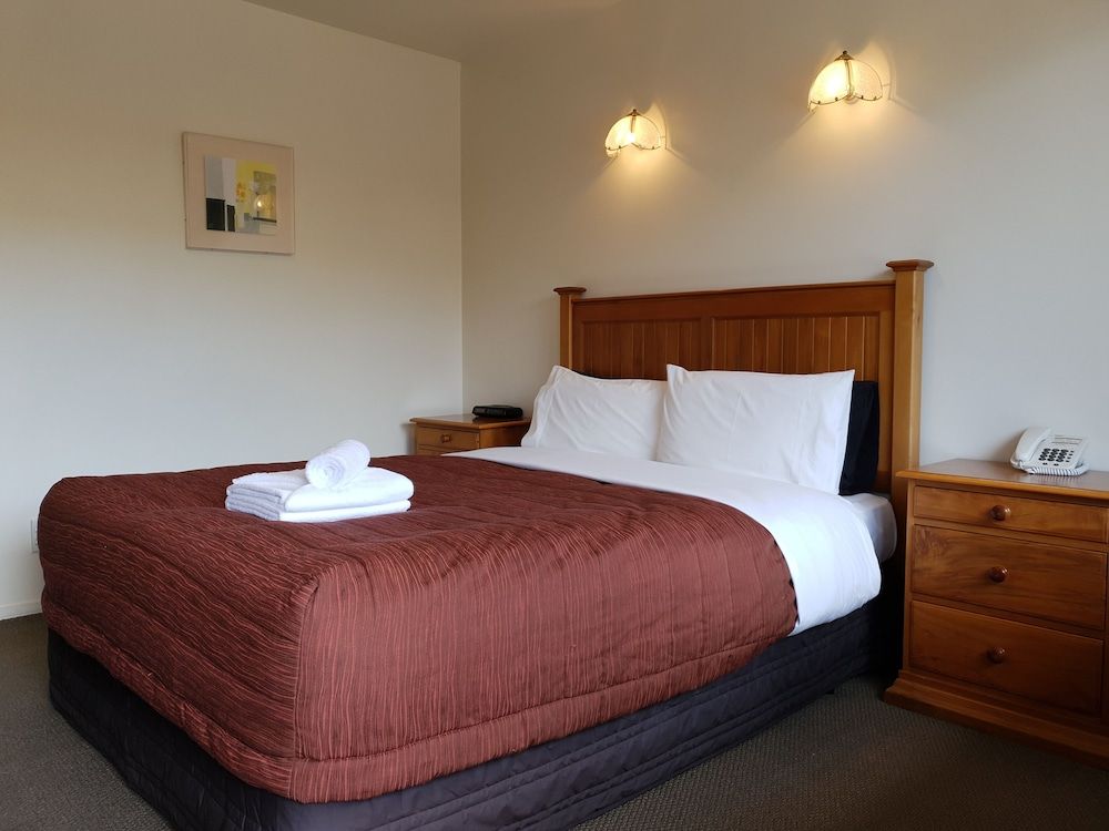 Studio, 1 Queen Bed, Jetted Tub