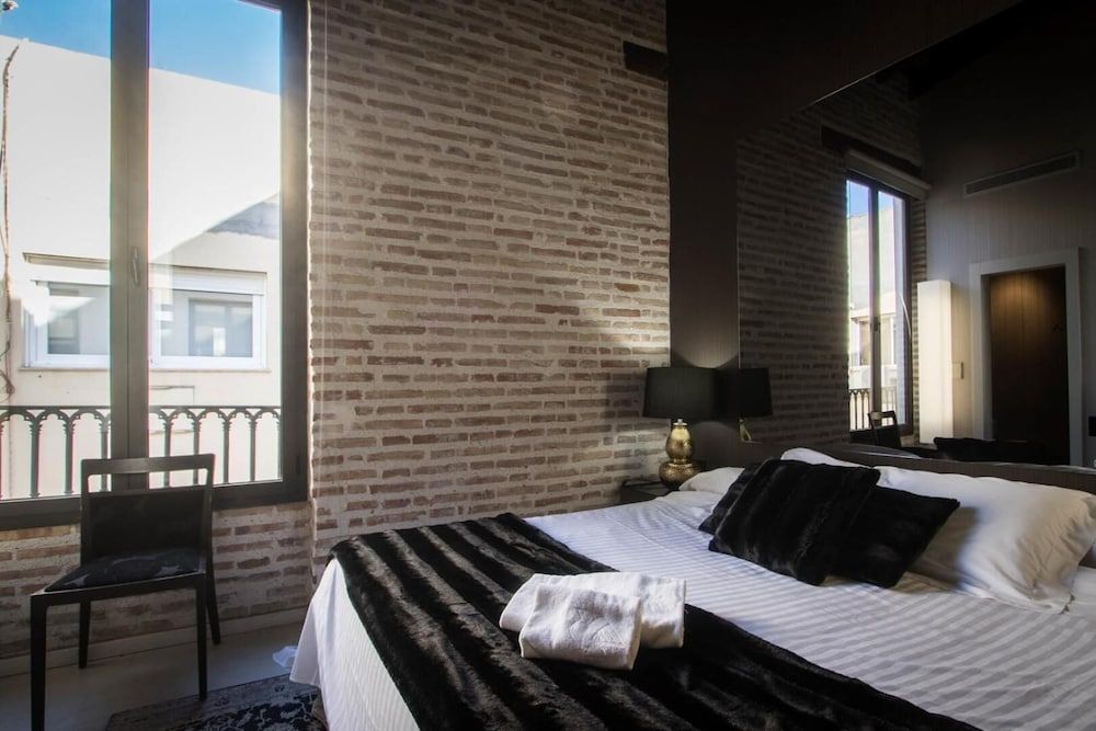 Cosy Rooms Embajador Double Room 14