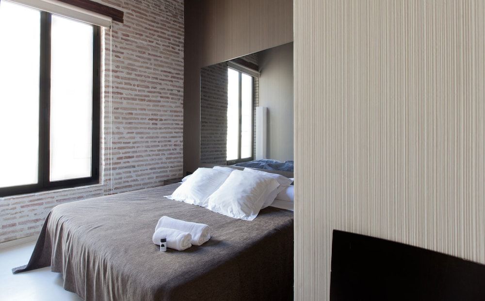 Cosy Rooms Embajador Double Room 12