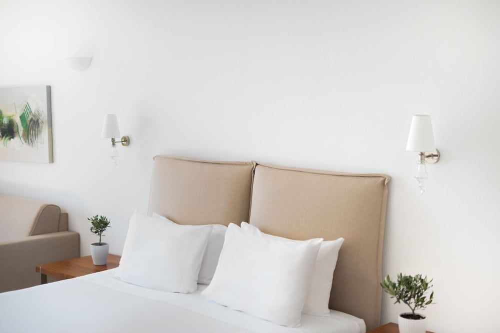 Suite, Sea View