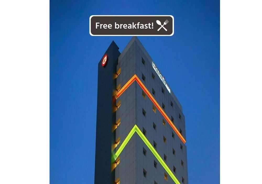 undefined Amaris Hotel Tendean 4