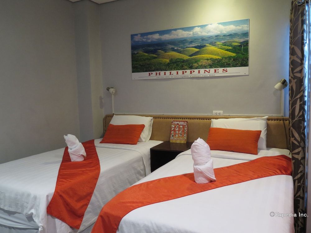 Cinfandel Suites Standard Twin Room 5