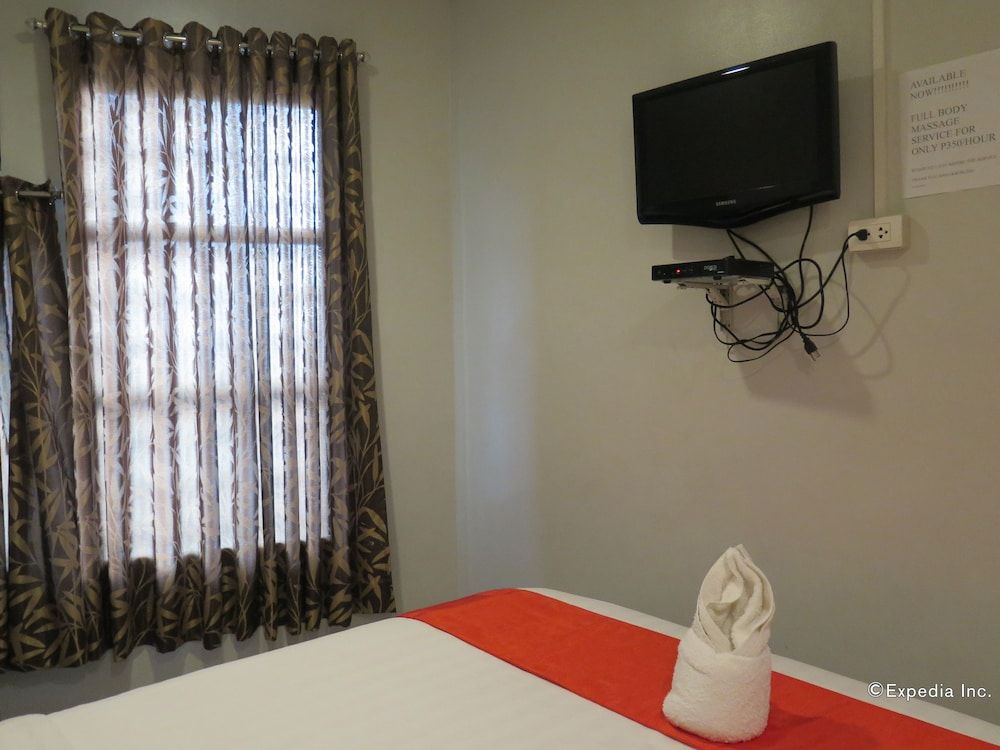 Cinfandel Suites Standard Single Room, 1 King Bed 4