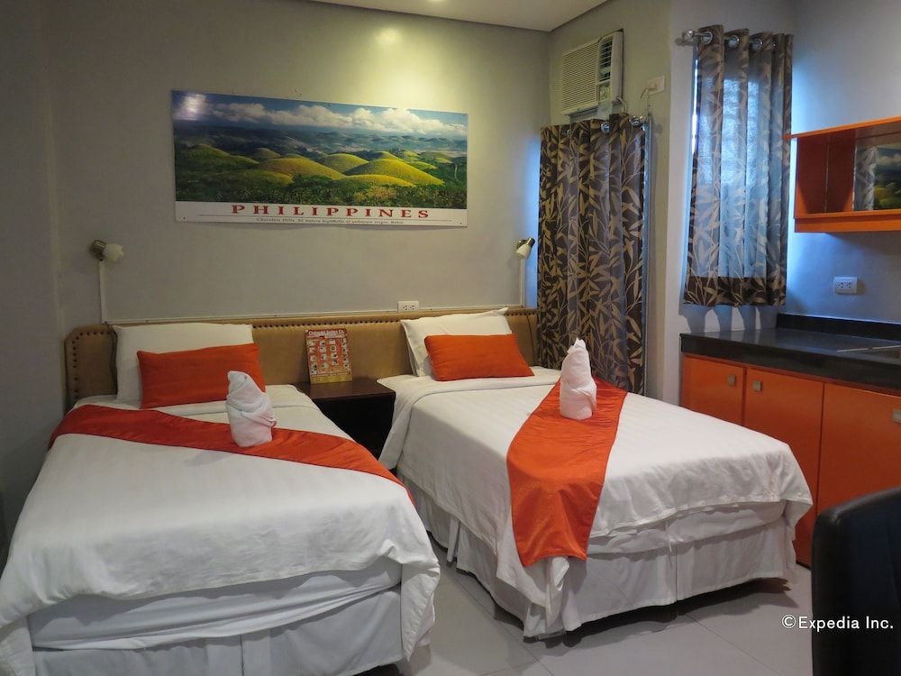 Cinfandel Suites Standard Twin Room 4