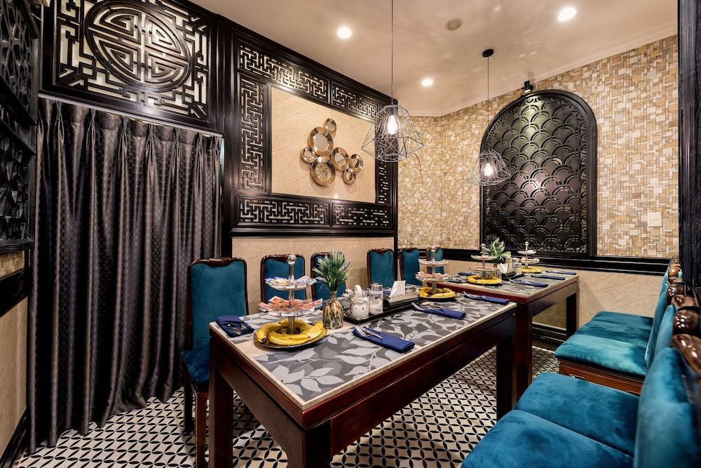 undefined Prince II Hotel 6