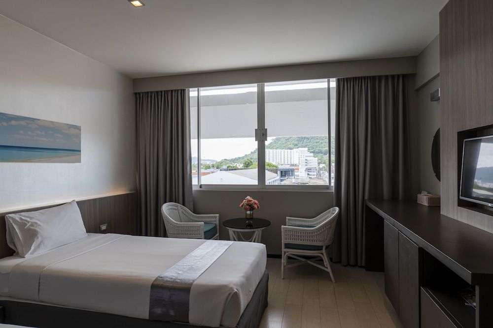 Pearl Hotel Phuket Standard Double Room 3