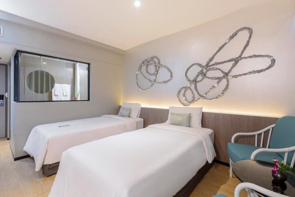undefined Pearl Hotel Phuket 10