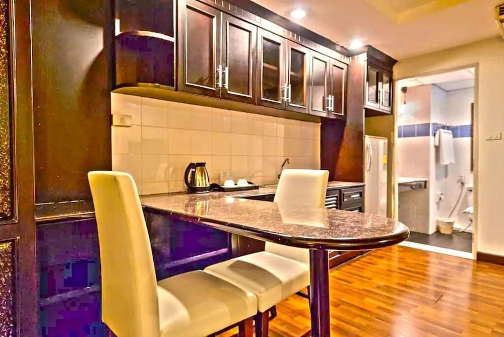 The Heritage Hotels Sathorn Superior Room 7