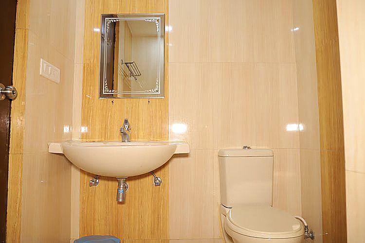 Hotel Raj Mandir Silver Room 3