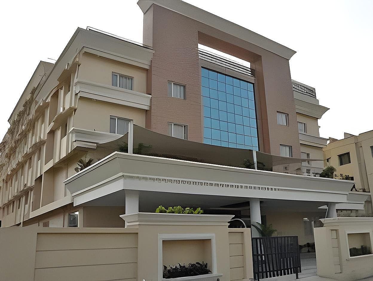 undefined Hotel Excellency 10