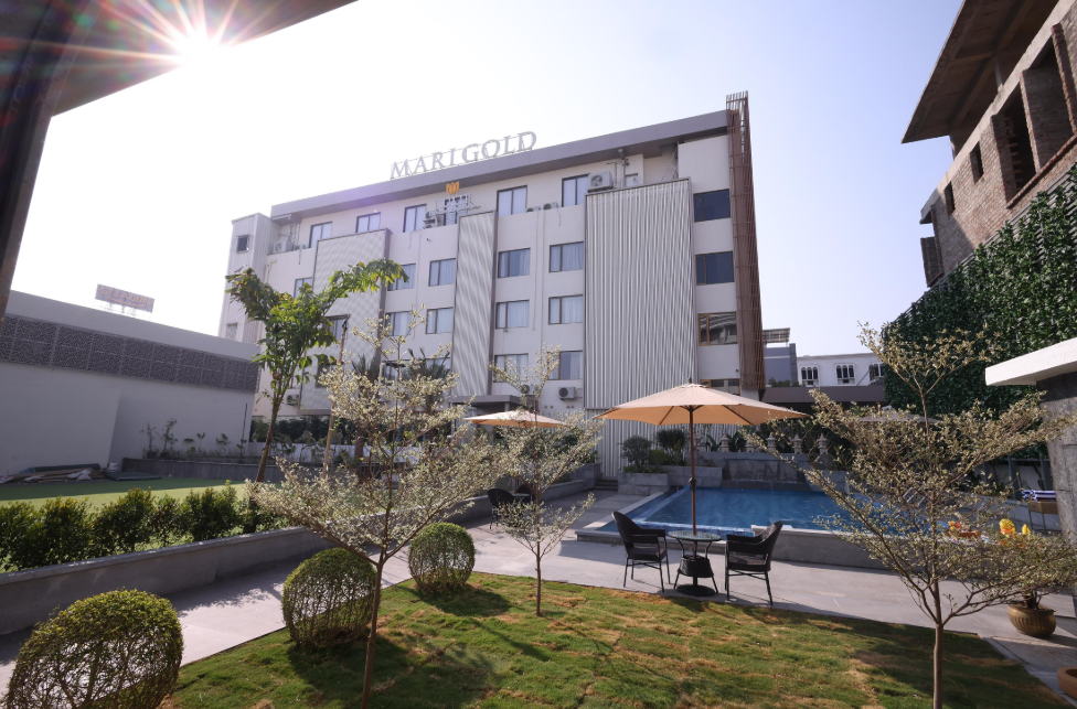 undefined Marigold  - Newly Renovated Hotel 8