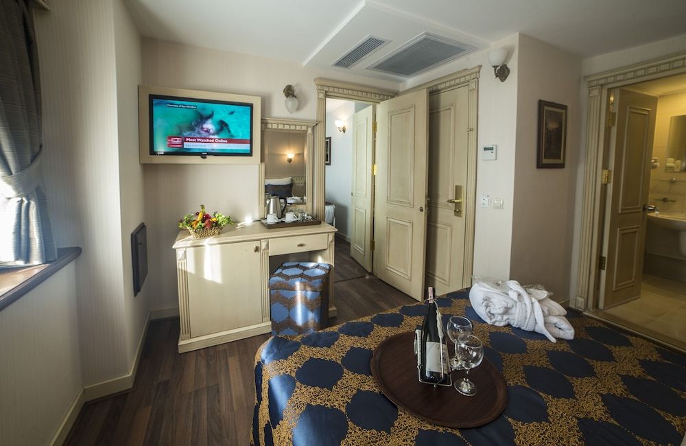 undefined Sarnic Hotel & Sarnic Premier Hotel - Ottoman Mansion