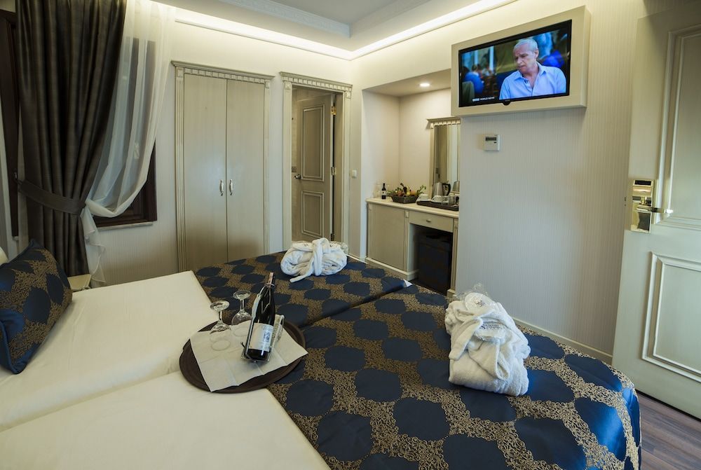 Sarnic Hotel & Sarnic Premier Hotel - Ottoman Mansion Economy Double or Twin Room 6