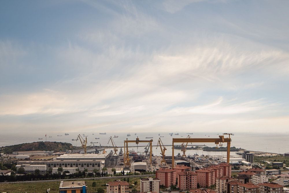 Istanbul Marriott Hotel Pendik Superior Room, 2 Twin Beds, Sea View 5