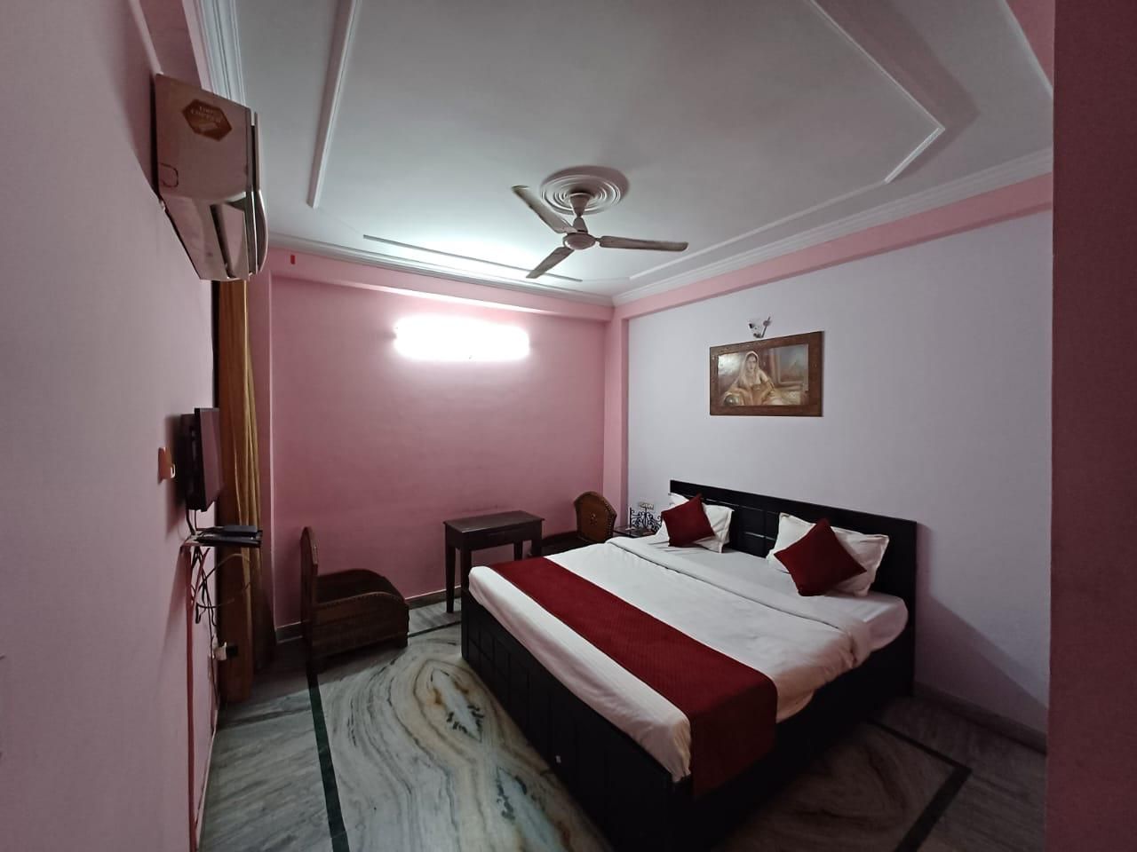 Standard Room.