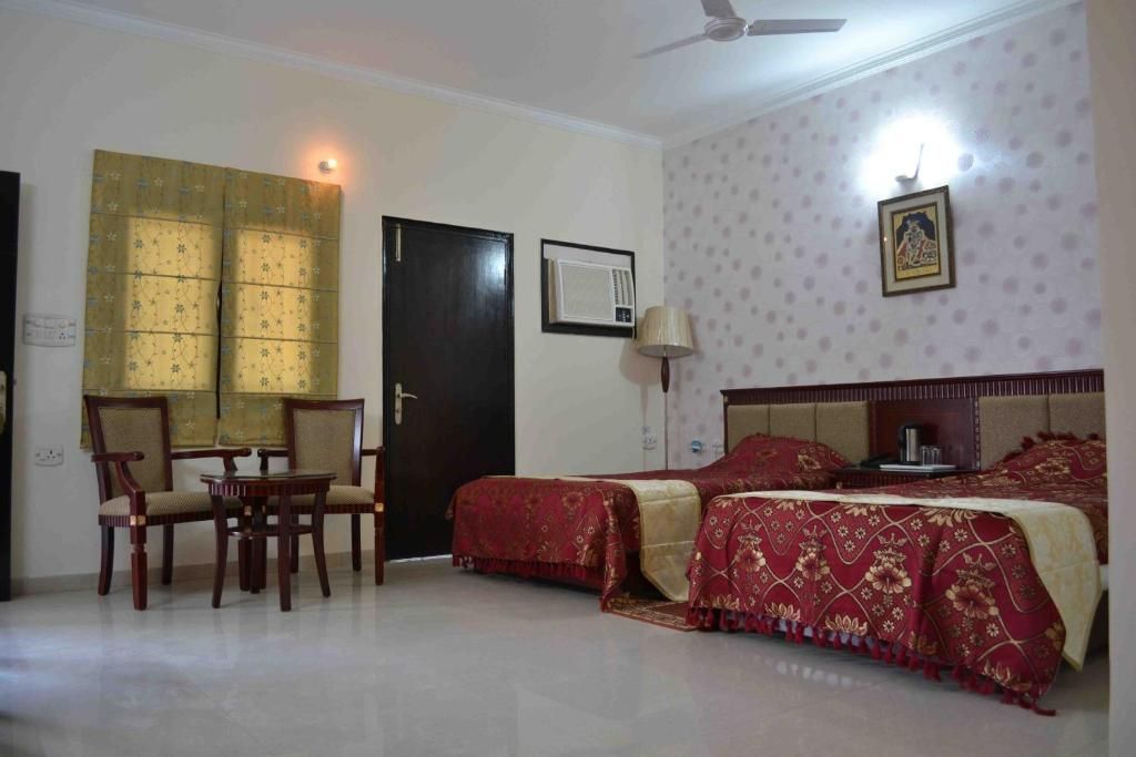 Deluxe Room Triple