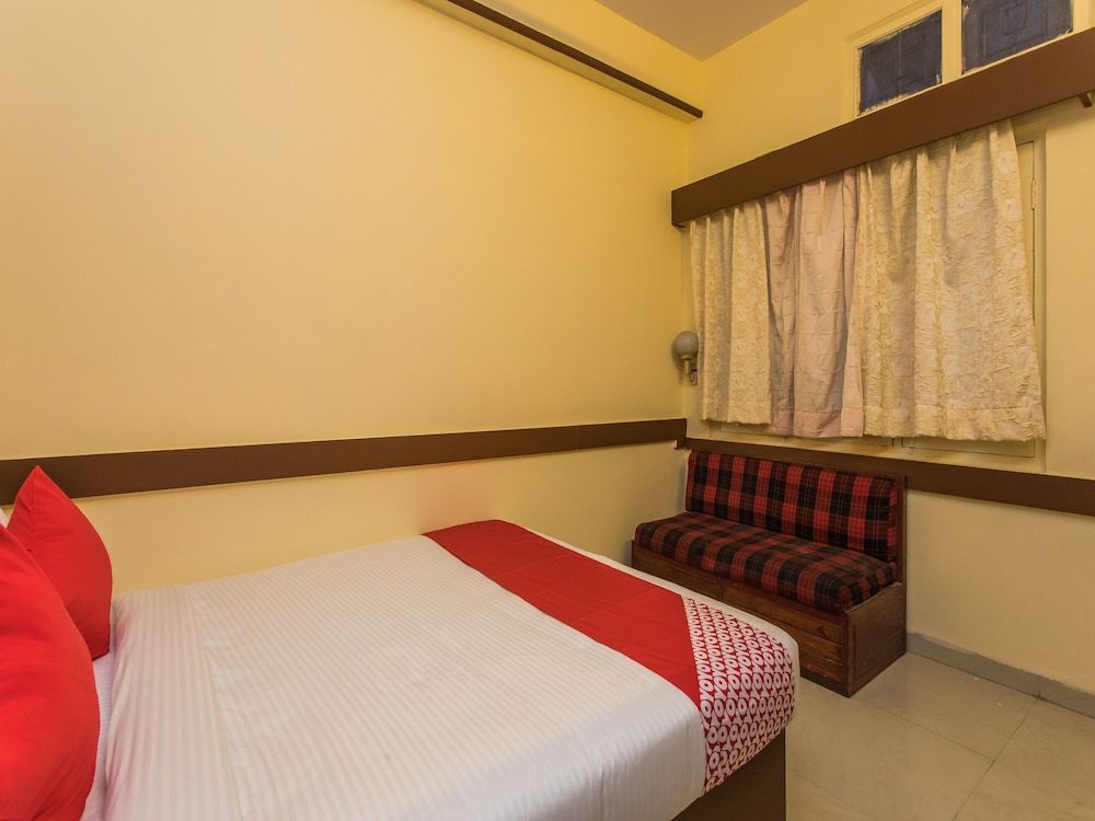 OYO 15401 Hotel Surana palace Double or Twin Room 2