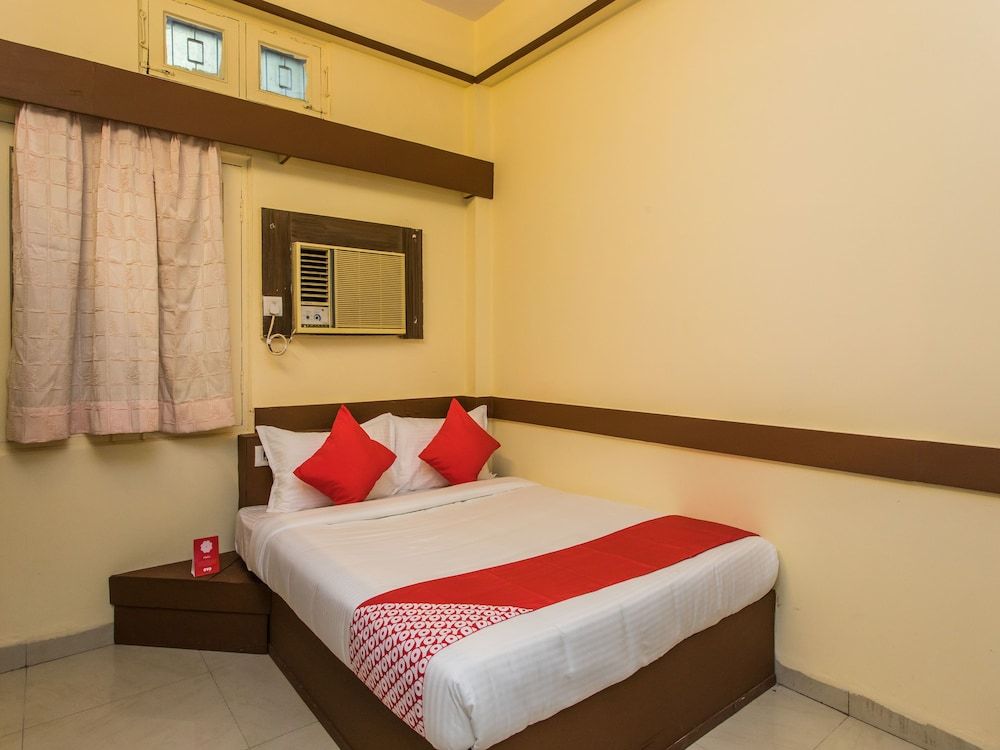 OYO 15401 Hotel Surana palace Double or Twin Room 7