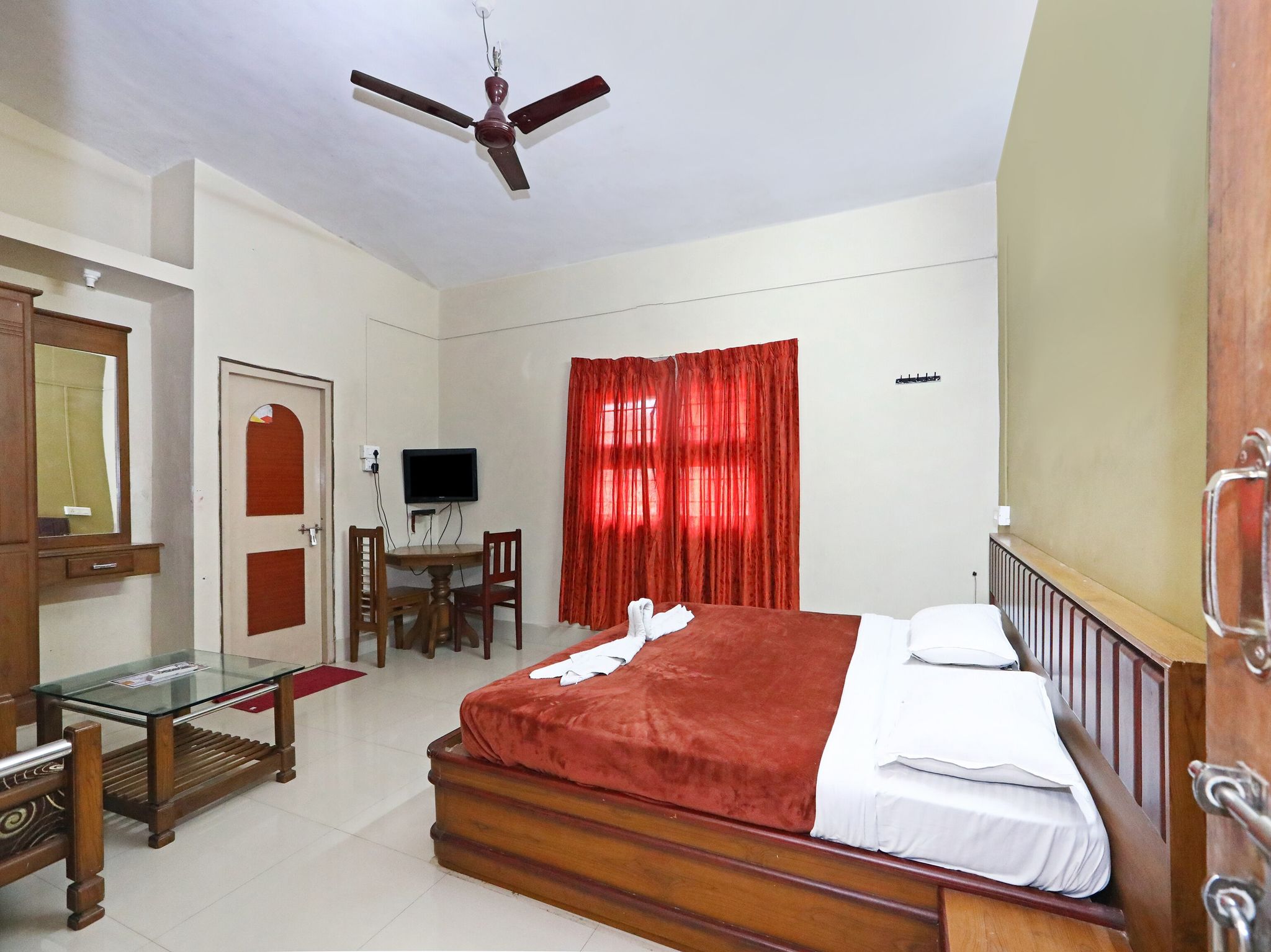 undefined Hotel Caveri 5