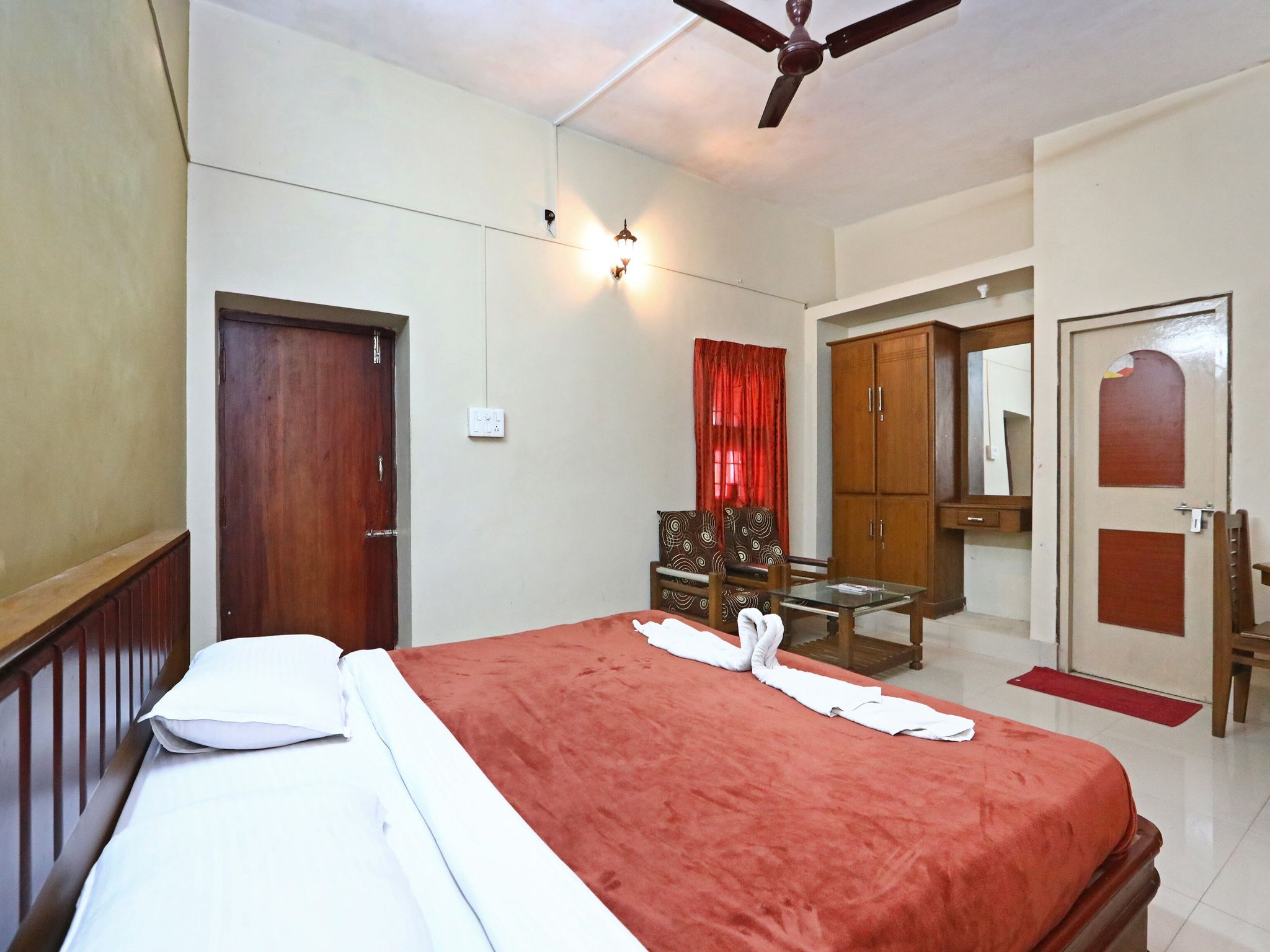 Hotel Caveri Super Deluxe Double Room 10