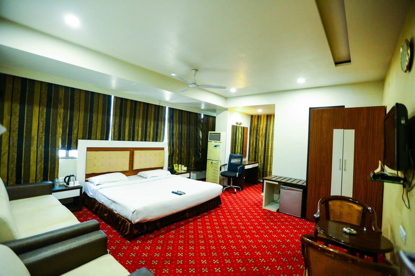 undefined HOTEL SITARA RESIDENCY AMEERPET 5