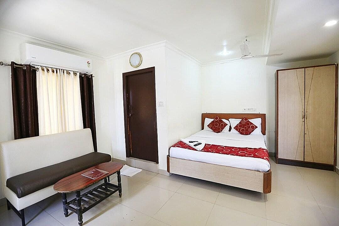 HOTEL SWAGATH RESIDENCY - KPHB Ac Executive 7